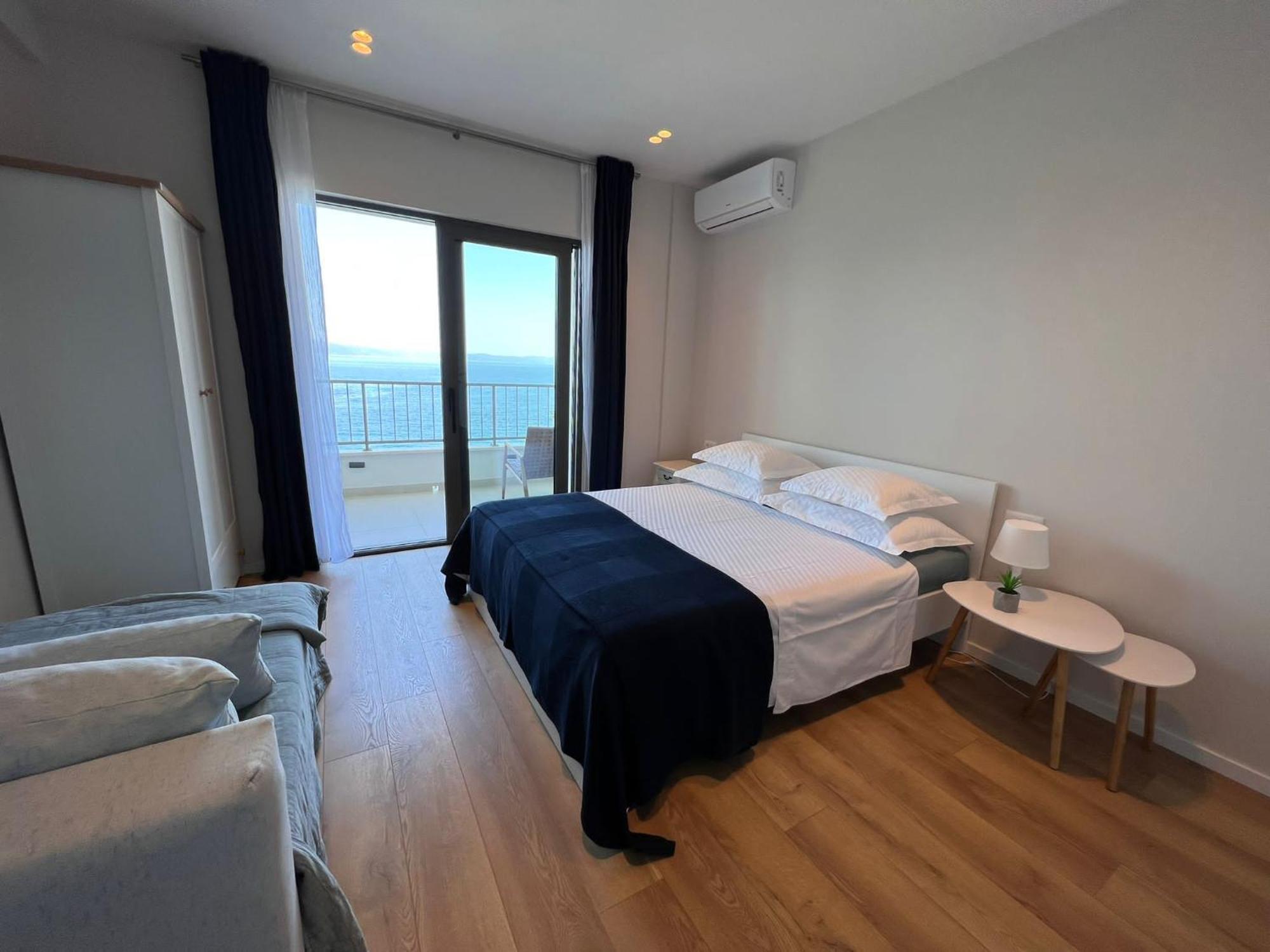 Beachfront Comfort Apartments Sinajko Podgora Εξωτερικό φωτογραφία