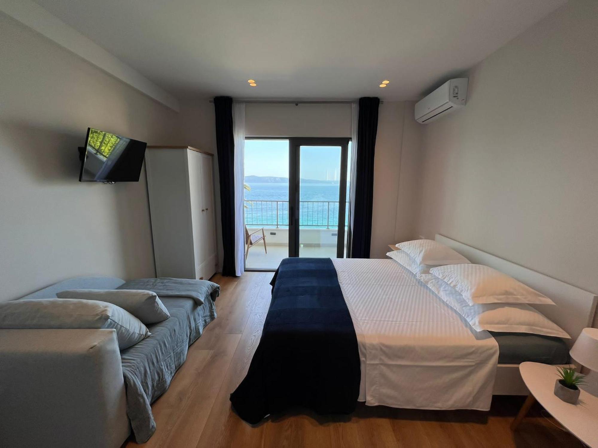 Beachfront Comfort Apartments Sinajko Podgora Εξωτερικό φωτογραφία